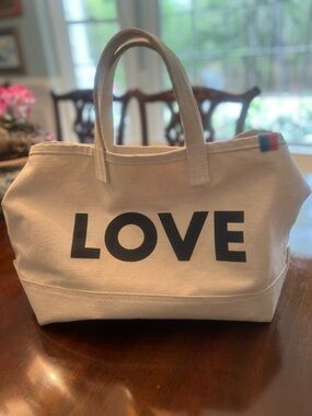 KULE Love Tote